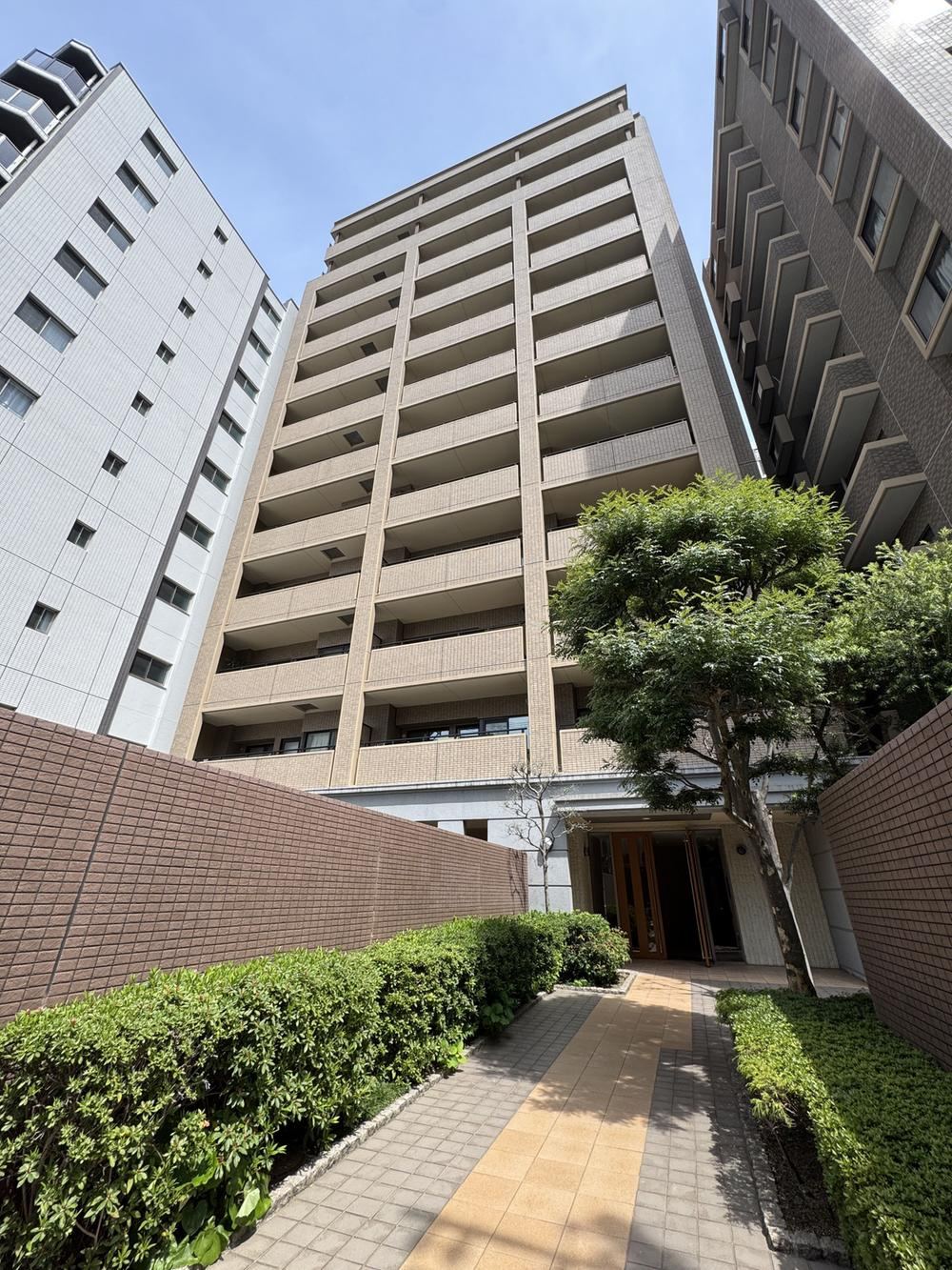 3LDK apartment in Chuo Ward, Fukuoka - Photo 1