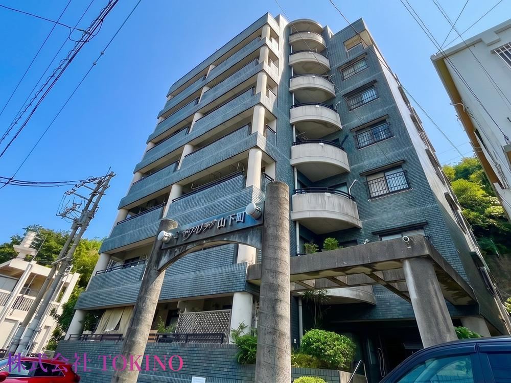 3LDK apartment in Naha, Okinawa - Photo 1