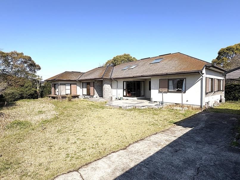 5LDK+S house in Chosei, Chosei District, Chiba - Photo 1