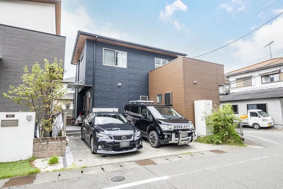 4LDK house in Onojo, Fukuoka - Photo 1