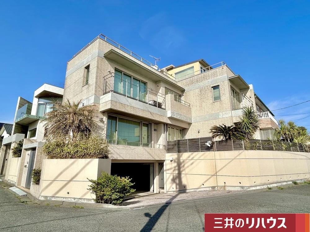 4LDK+S house in Kamakura, Kanagawa - Photo 1
