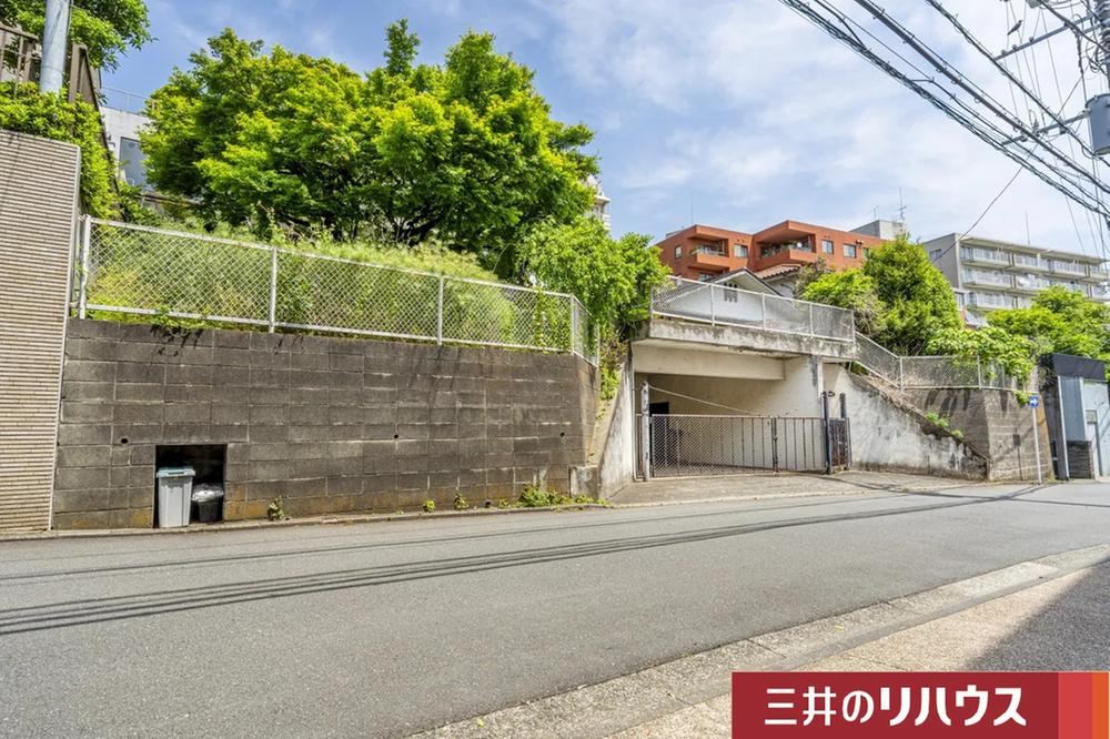 795 m² land in Naka Ward, Yokohama, Kanagawa - Photo 1