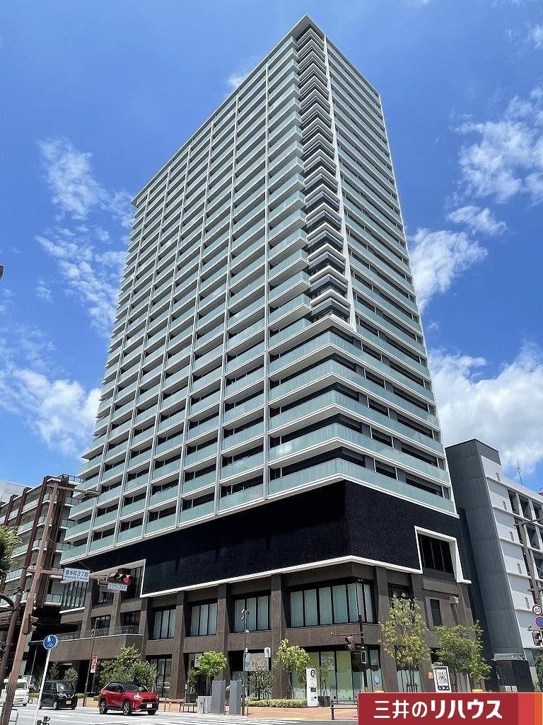 2LDK apartment in Toyota, Aichi - Photo 1