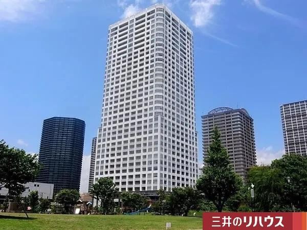 1LDK apartment in Minato Ward, Tokyo - Photo 1