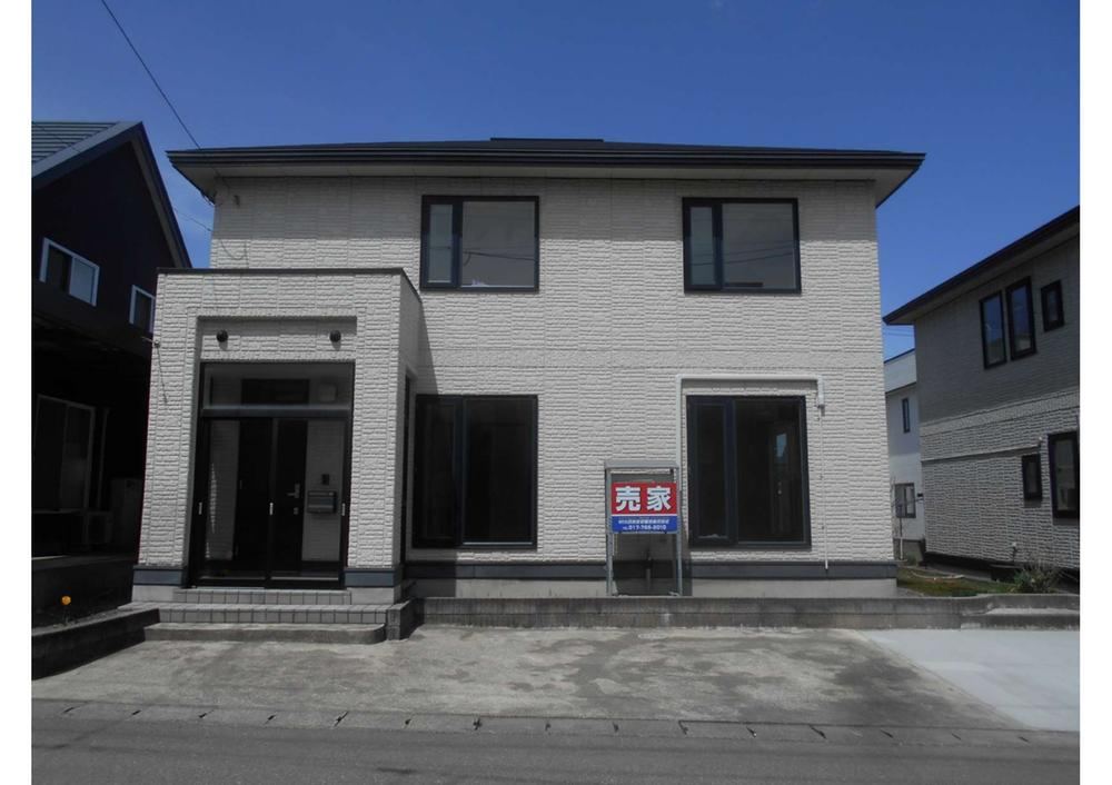 5LDK house in Aomori, Aomori - Photo 1