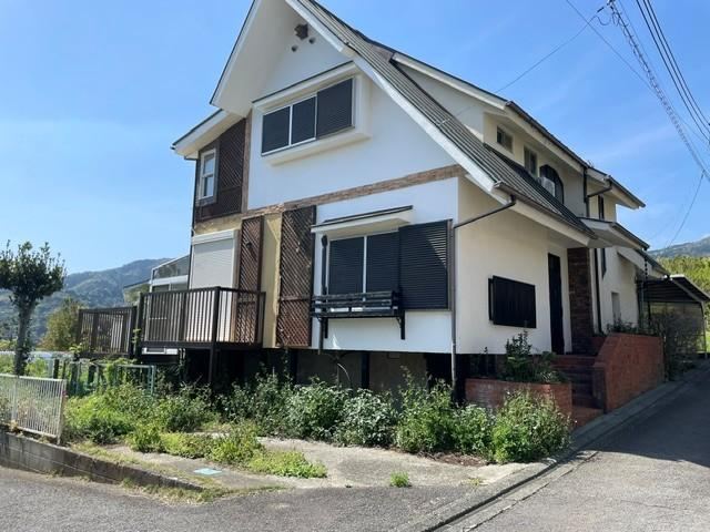 3LDK house in Yugawara, Ashigarashimo District, Kanagawa - Photo 1