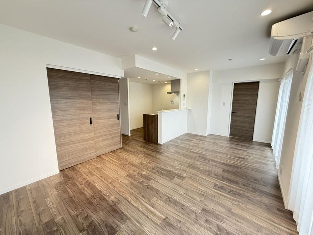 4LDK apartment in Itabashi Ward, Tokyo - Photo 1