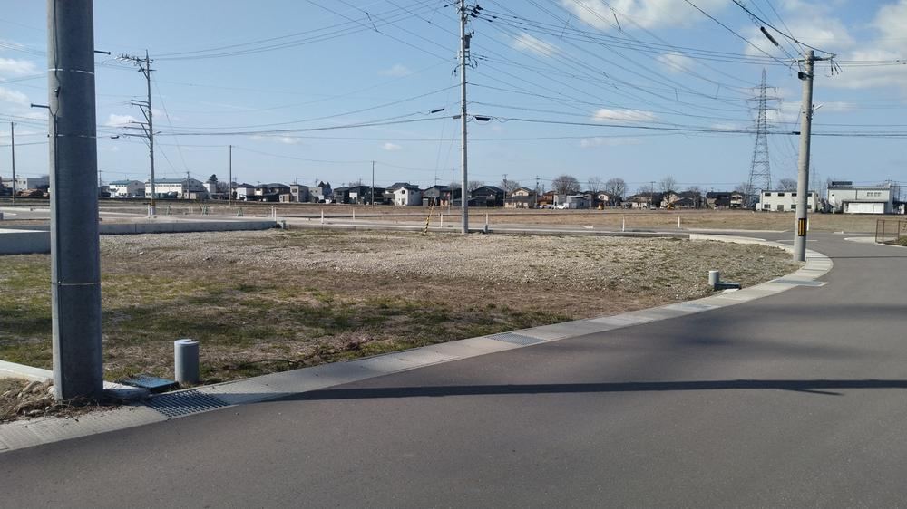 210 m² land in Hakusan, Ishikawa - Photo 1