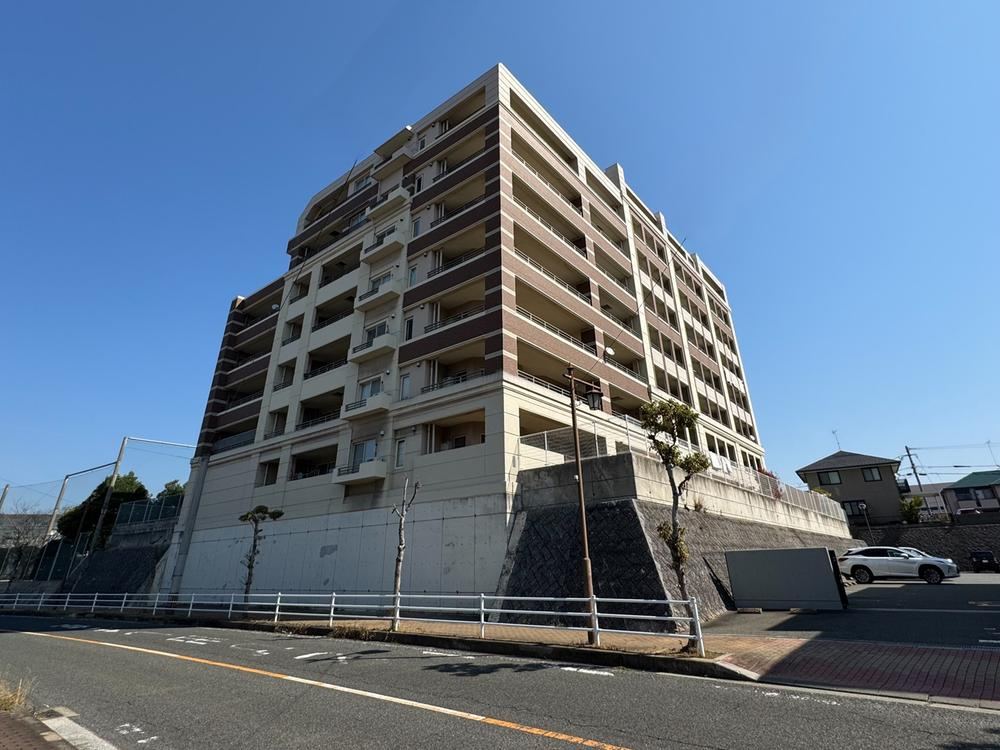 4LDK apartment in Shingu, Kasuya District, Fukuoka - Photo 1