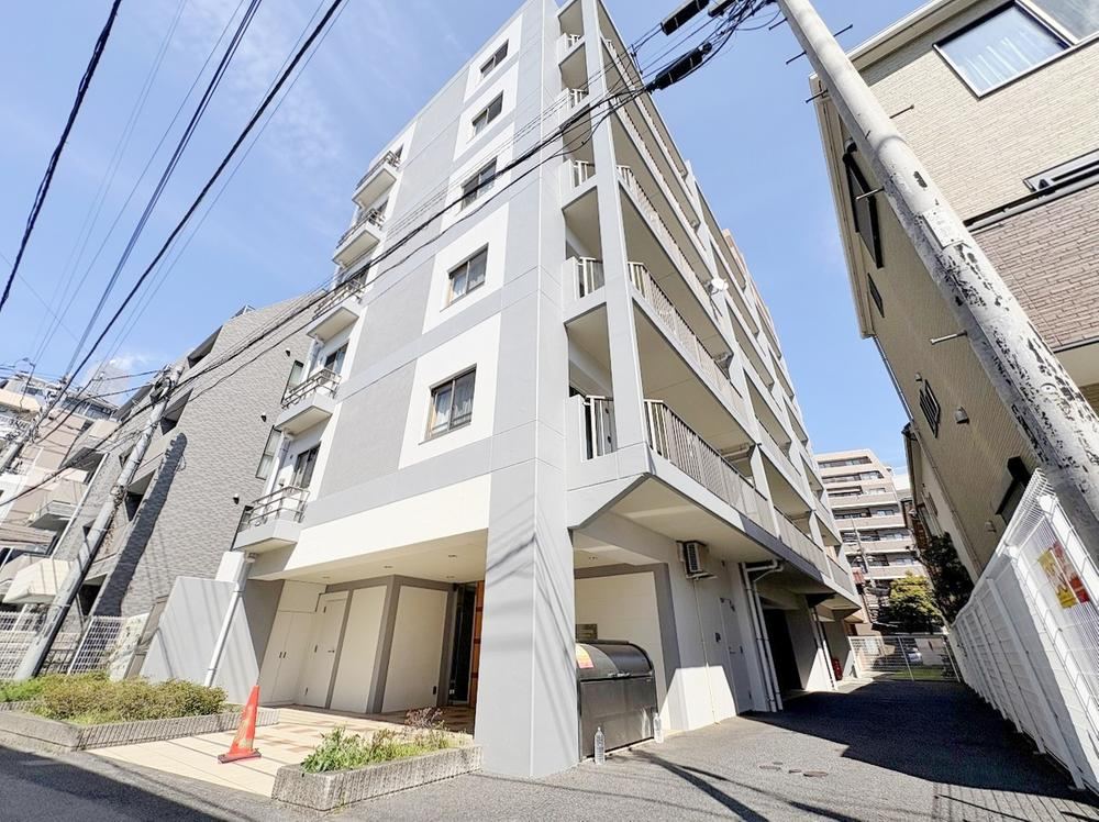3LDK apartment in Omiya Ward, Saitama - Photo 1