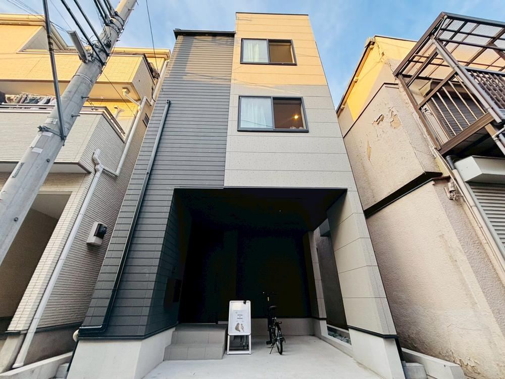 3LDK house in Adachi Ward, Tokyo - Photo 1