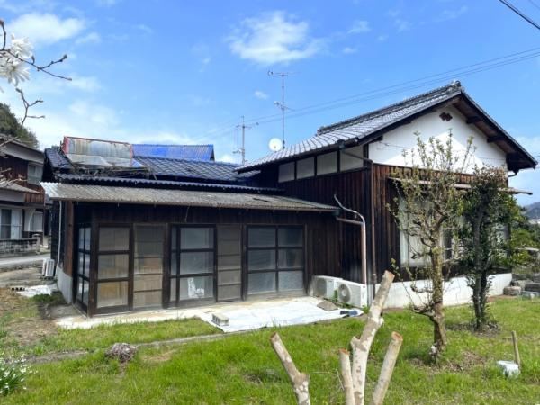 6DK+2S house in Imabari, Ehime - Photo 1