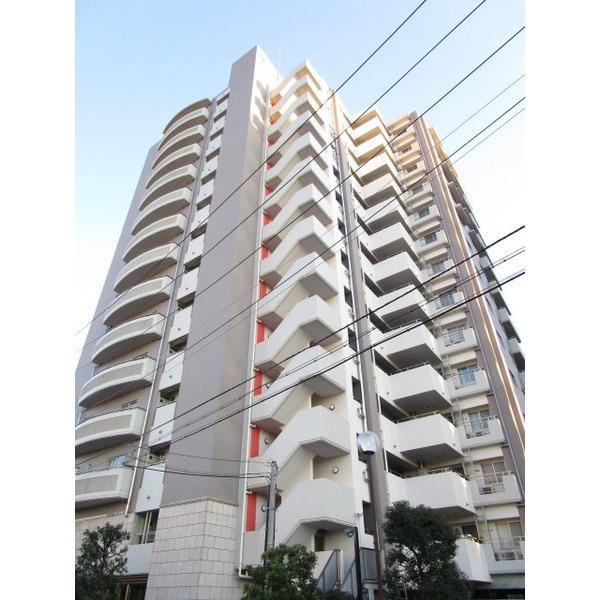 3LDK apartment in Koto Ward, Tokyo - Photo 1