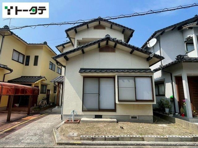 5DK house in Asakita Ward, Hiroshima - Photo 1
