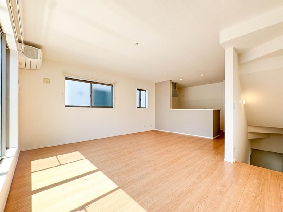 4LDK house in Midori Ward, Saitama - Photo 1