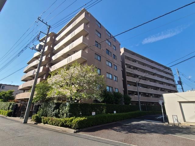 4LDK apartment in Kawaguchi, Saitama - Photo 1