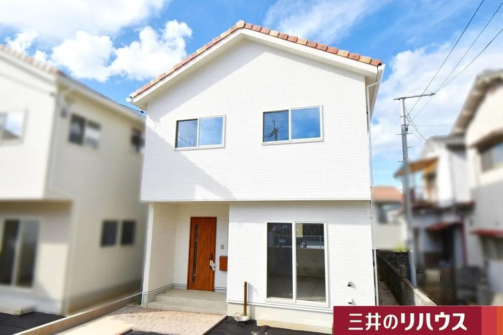 4LDK house in Higashi Ward, Hiroshima - Photo 1
