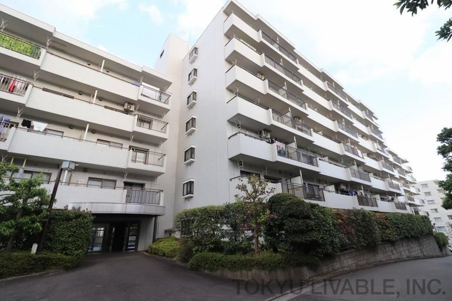 3LDK apartment in Totsuka Ward, Yokohama, Kanagawa - Photo 1