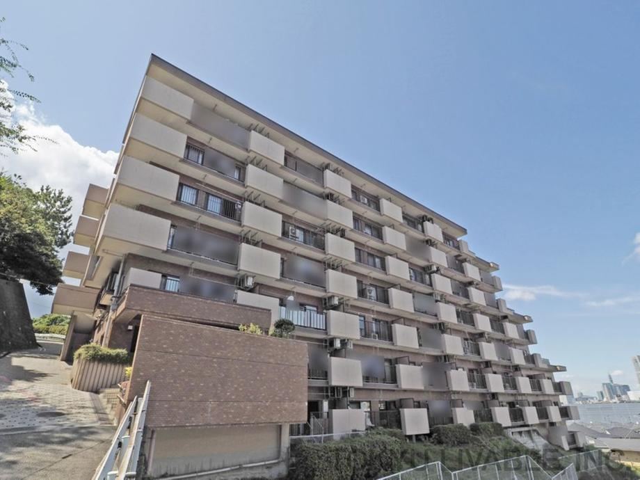 3LDK apartment in Minami Ward, Yokohama, Kanagawa - Photo 1