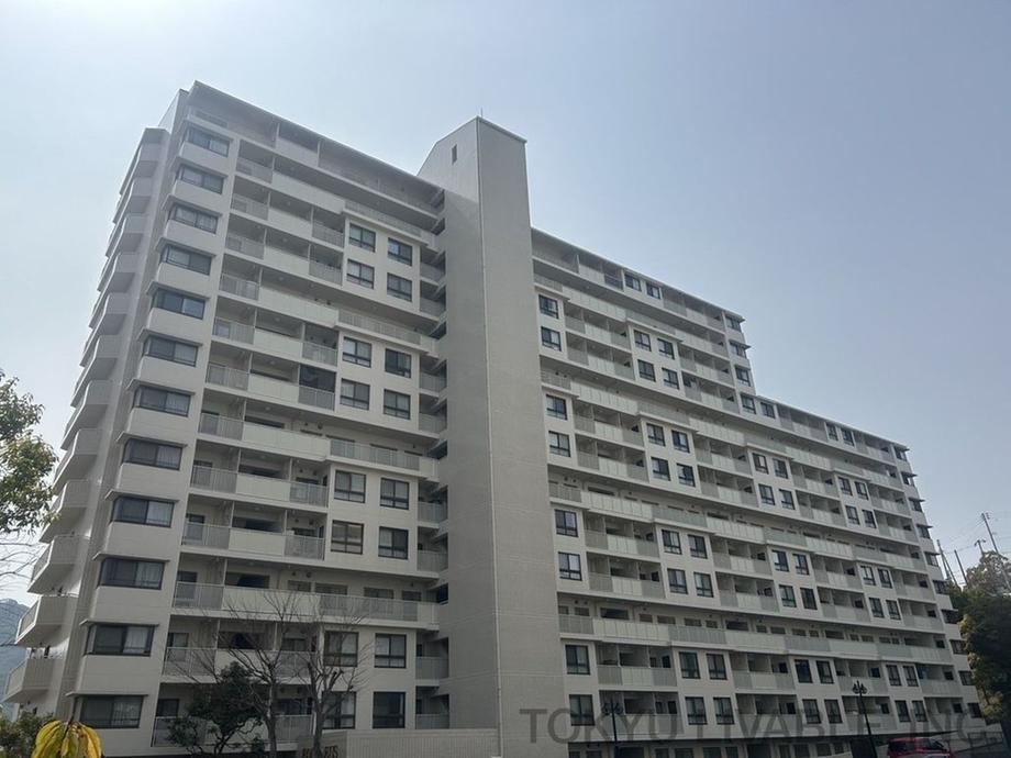 4LDK apartment in Suma Ward, Kobe, Hyogo - Photo 1