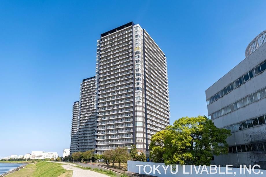 2LDK+S apartment in Kawasaki Ward, Kawasaki, Kanagawa - Photo 1