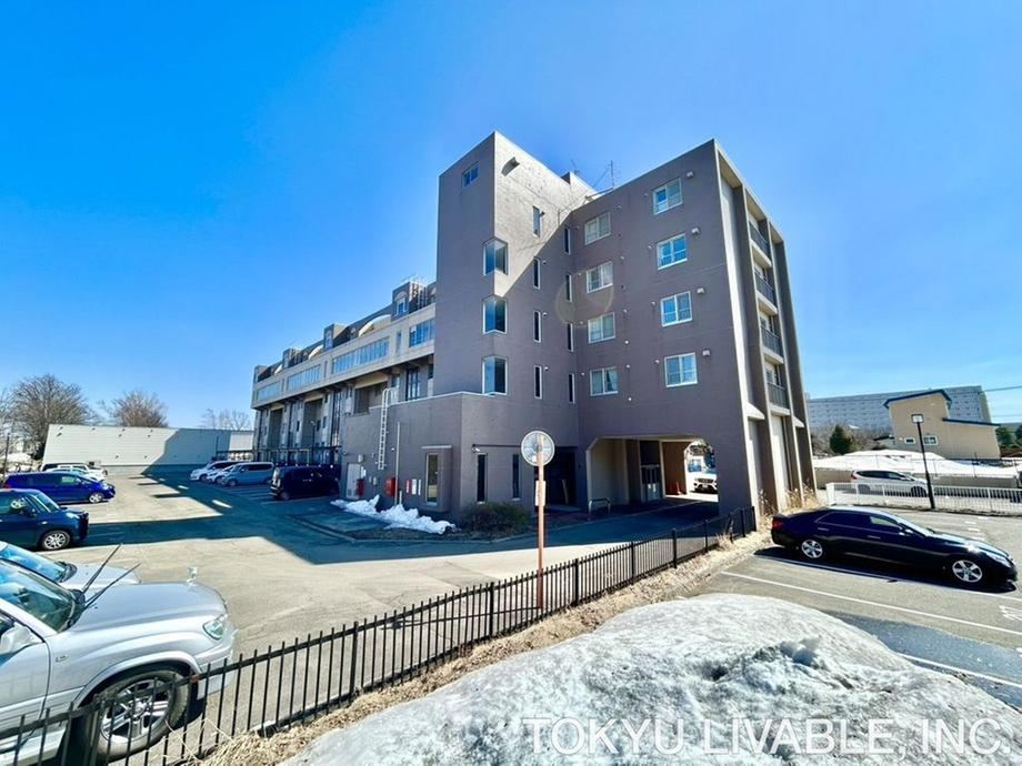 2LDK apartment in Kiyota Ward, Sapporo, Hokkaido - Photo 1