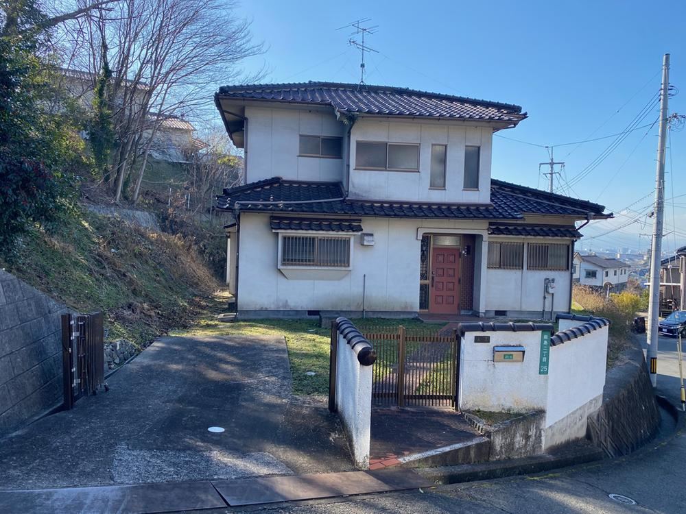 4DK house in Fukuyama, Hiroshima - Photo 1