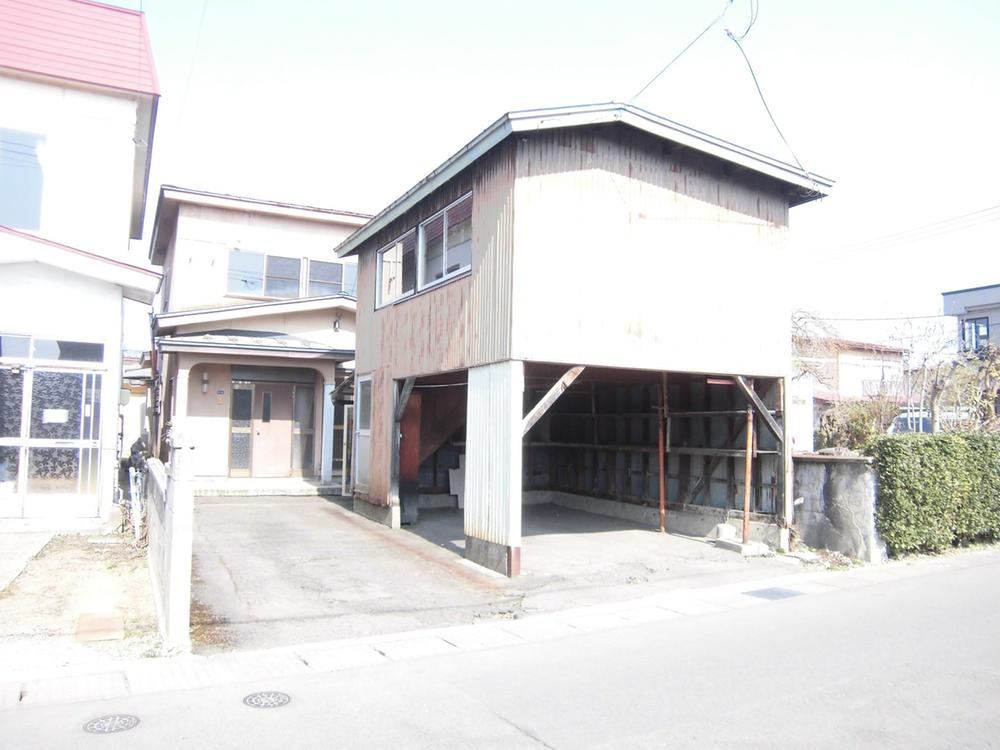 183 m² land in Hirosaki, Aomori - Photo 1