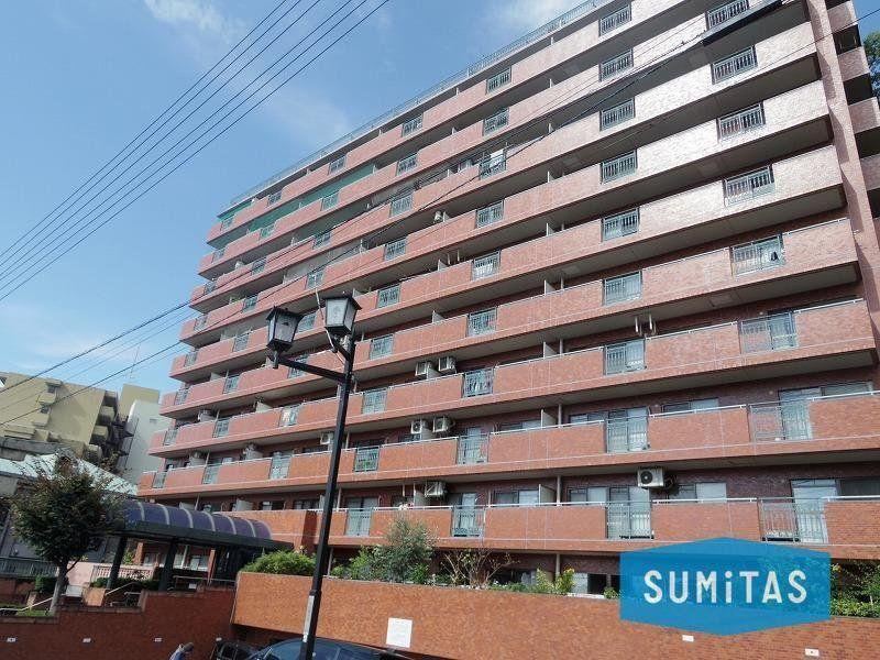 3LDK apartment in Matsuyama, Ehime - Photo 1