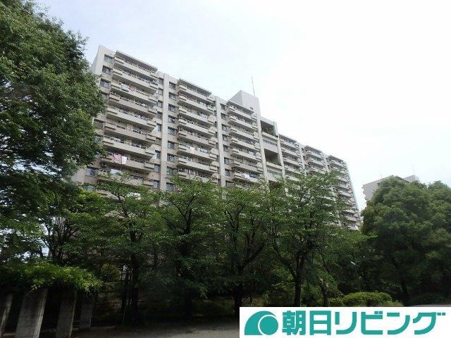 3LDK apartment in Asahi Ward, Yokohama, Kanagawa - Photo 1