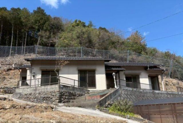 5DK house in Asakita Ward, Hiroshima - Photo 1