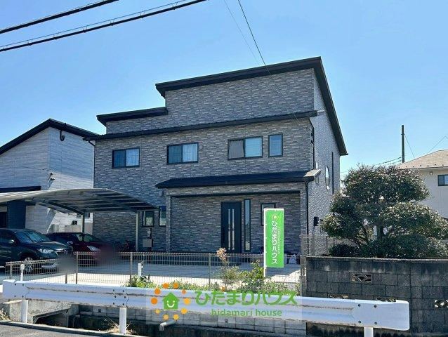 4LDK+S house in Kazo, Saitama - Photo 1