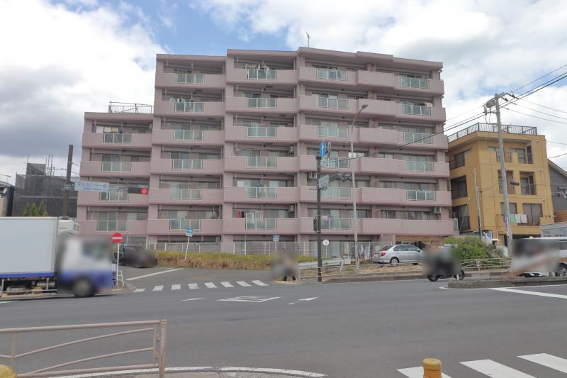 3LDK apartment in Zama, Kanagawa - Photo 1