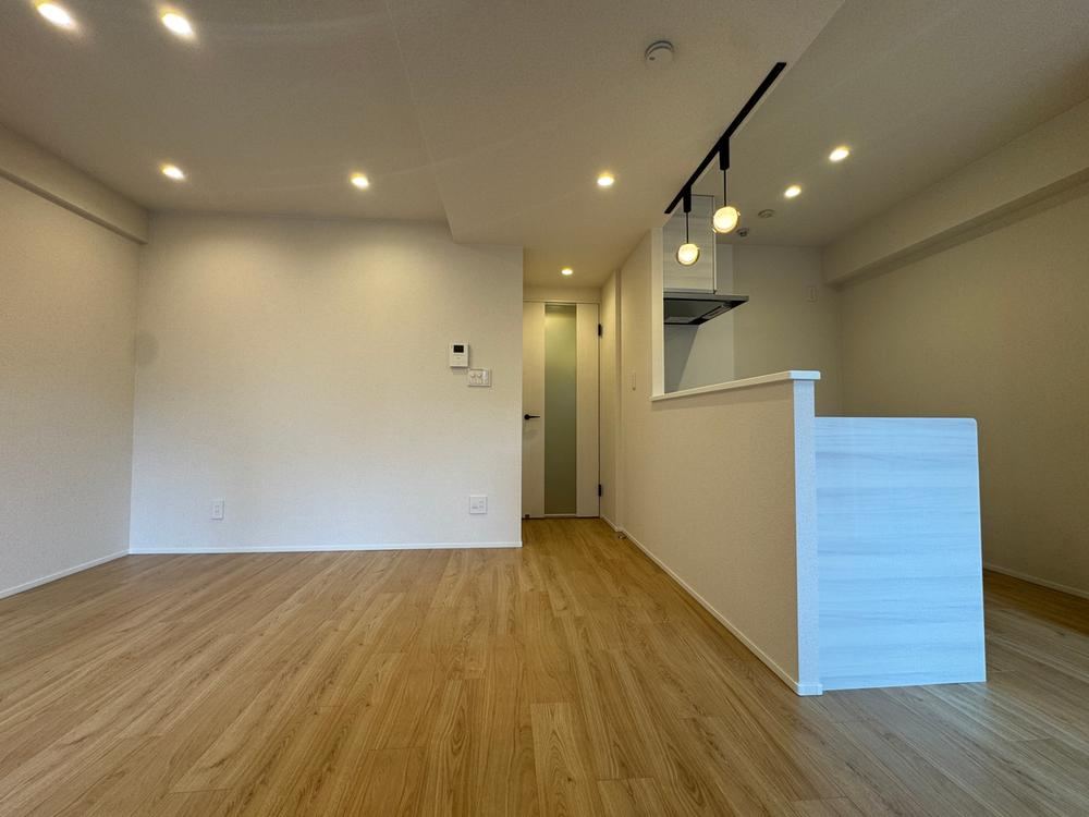 studio apartment in Shiroishi Ward, Sapporo, Hokkaido - Photo 1