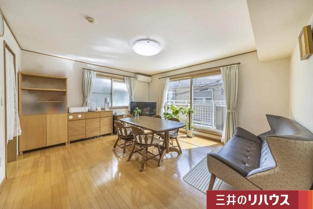 3LDK+S house in Bunkyo Ward, Tokyo - Photo 1