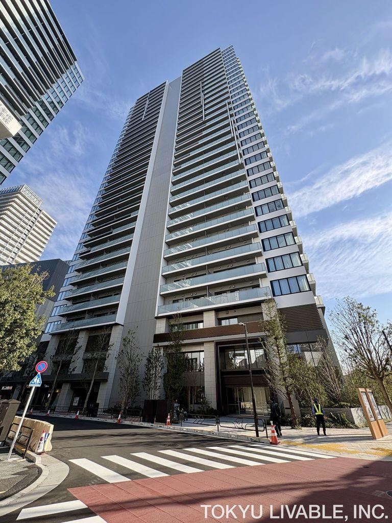 1LDK apartment in Edogawa Ward, Tokyo - Photo 1