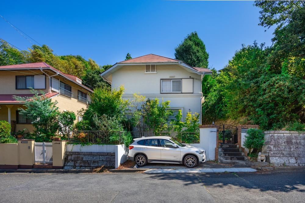 4LDK house in Kamakura, Kanagawa - Photo 1