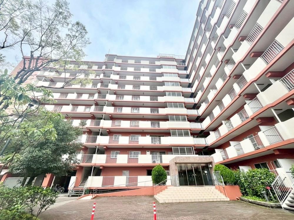 4LDK apartment in Wakaba Ward, Chiba - Photo 1