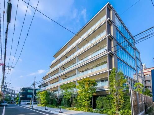 2LDK apartment in Setagaya Ward, Tokyo - Photo 1