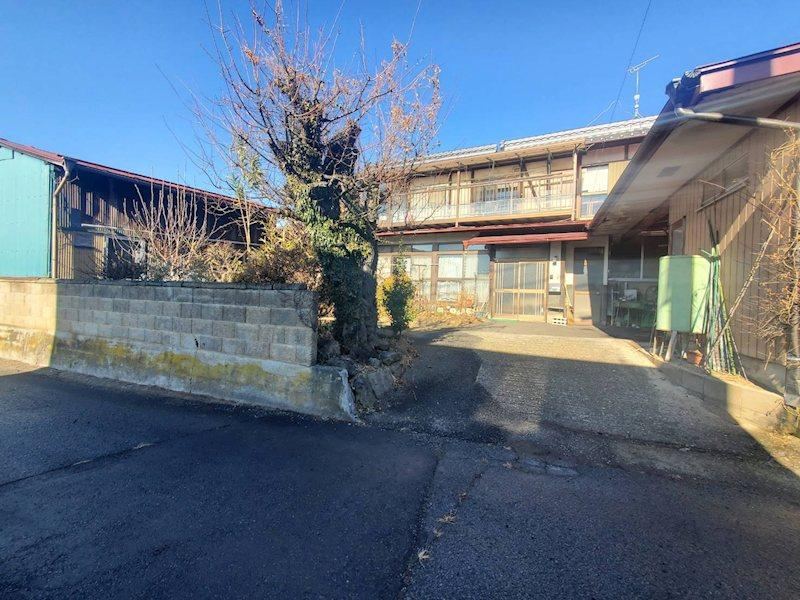 323 m² land in Komoro, Nagano - Photo 1