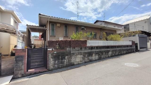4DK house in Higashi Ward, Okayama - Photo 1