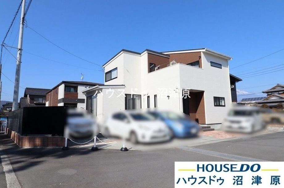 4LDK house in Fuji, Shizuoka - Photo 1
