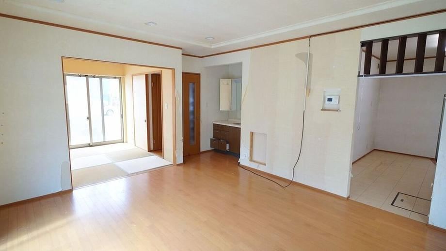 6LDK house in Himeji, Hyogo - Photo 1