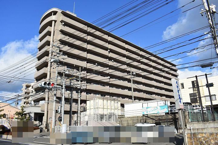3LDK apartment in Fuchu, Aki District, Hiroshima - Photo 1