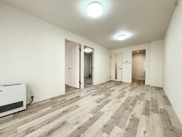 2LDK apartment in Higashi Ward, Sapporo, Hokkaido - Photo 1