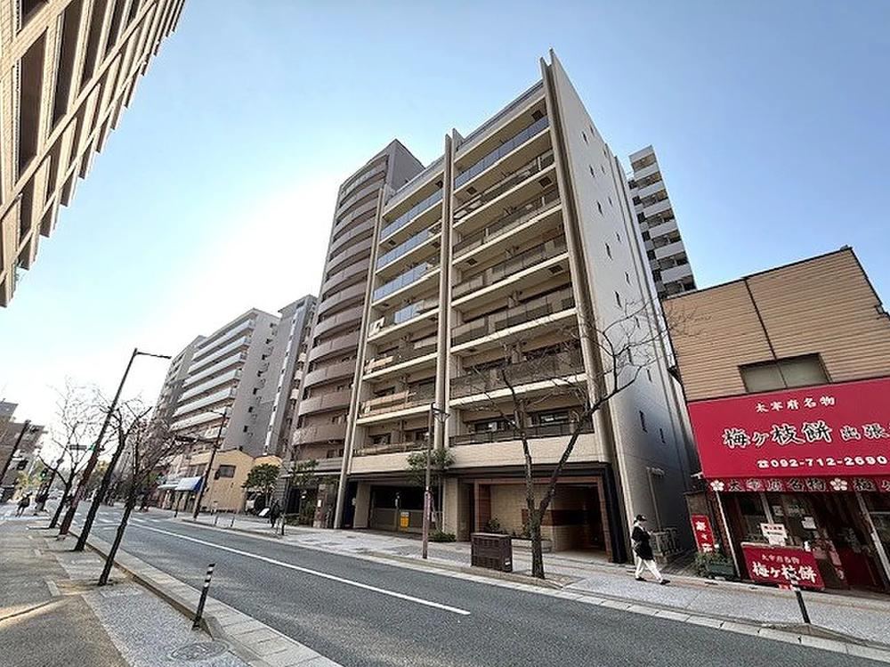 2LDK apartment in Chuo Ward, Fukuoka - Photo 1