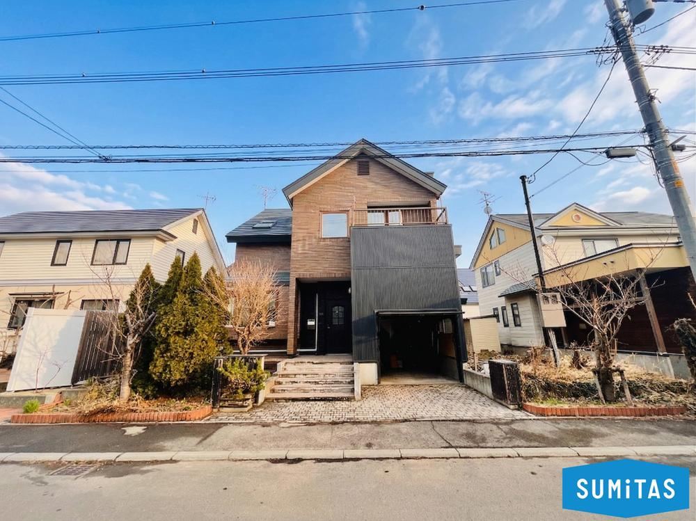 4LDK house in Kita Ward, Sapporo, Hokkaido - Photo 1