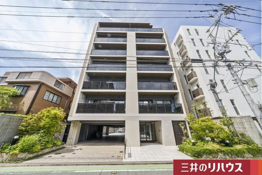 3LDK apartment in Chuo Ward, Fukuoka - Photo 1