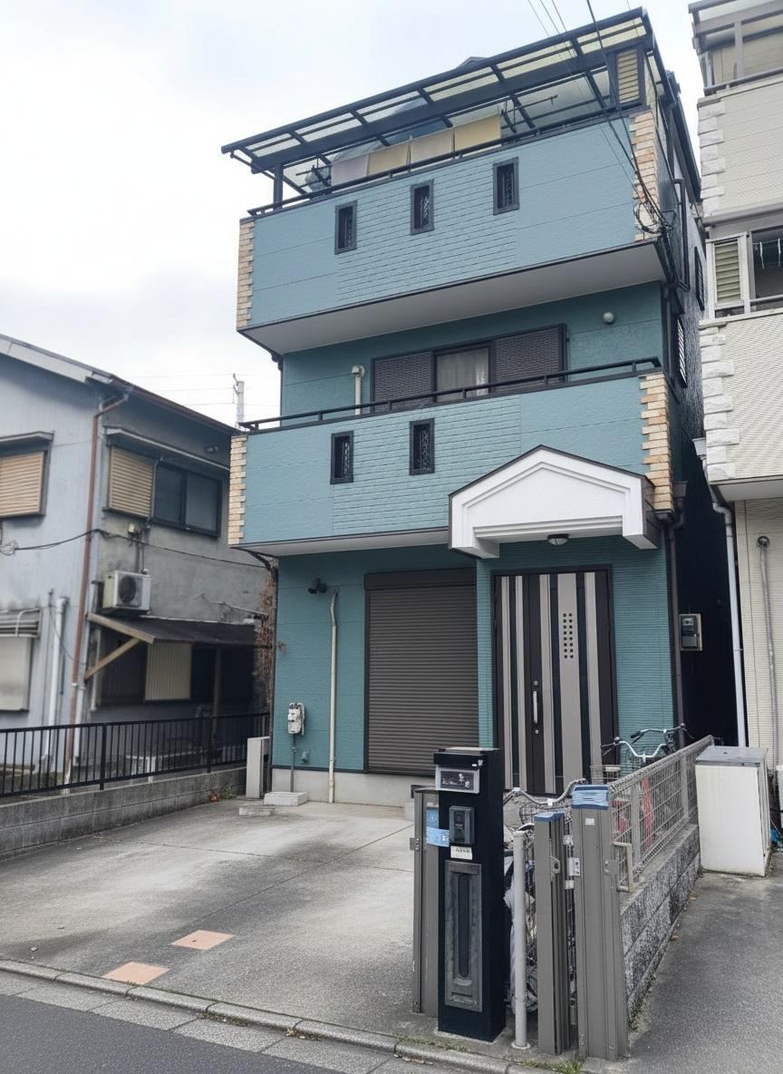 4LDK house in Amagasaki, Hyogo - Photo 1