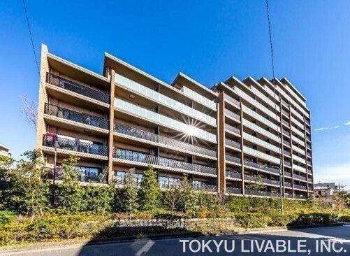 2LDK apartment in Ota Ward, Tokyo - Photo 1